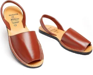 Avarca Leather Flat Sandals for Women - Made in Spain - Peep Toe Womens Sandals, Perfect Beach Essentials - Comfortable Spanish Women's Shoes for Every Occasion, Handmade Slingback Shoes