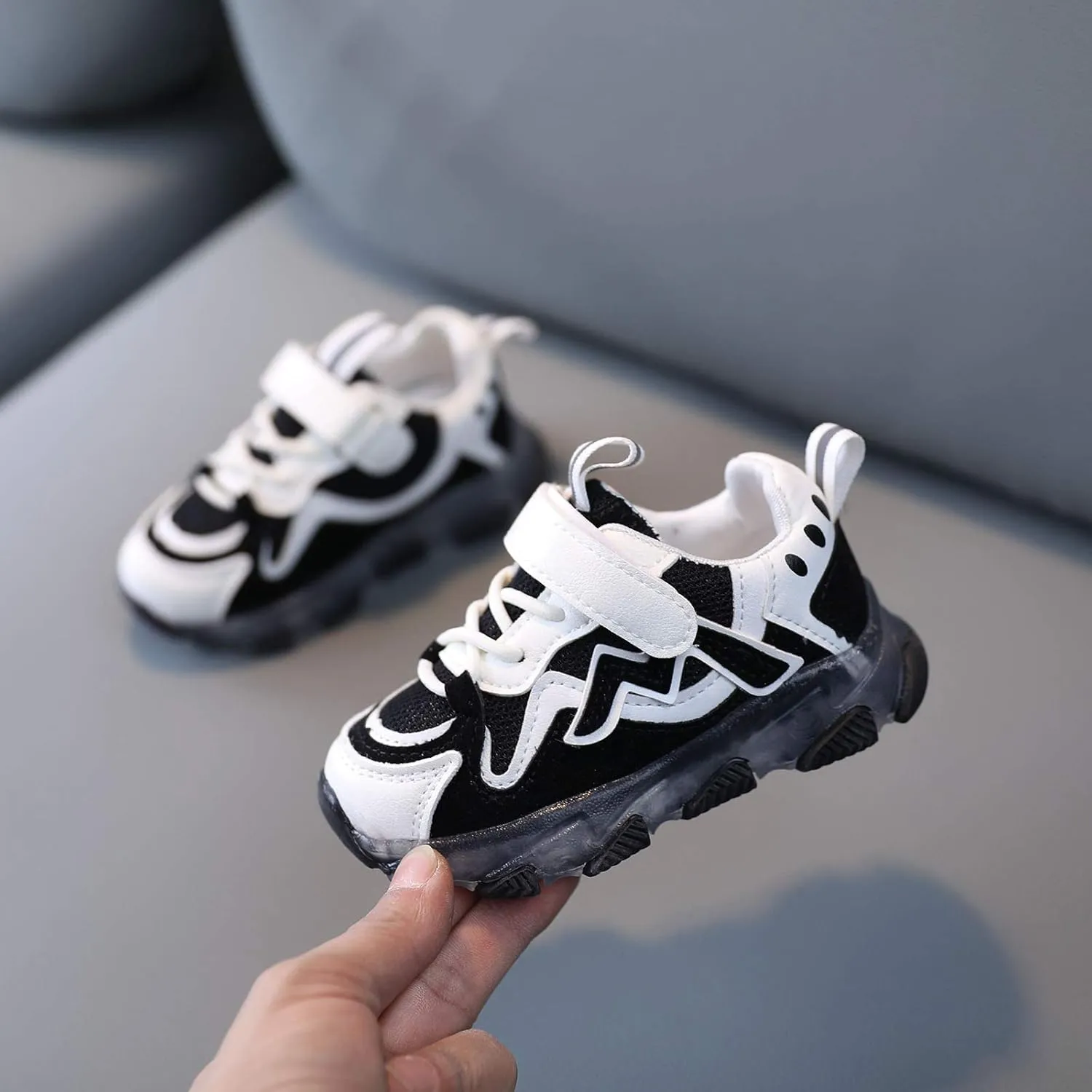 Children Baby Girls Led Light Luminous Running Sport Shoes 12M-6Y Little Kids Mesh Sneakers