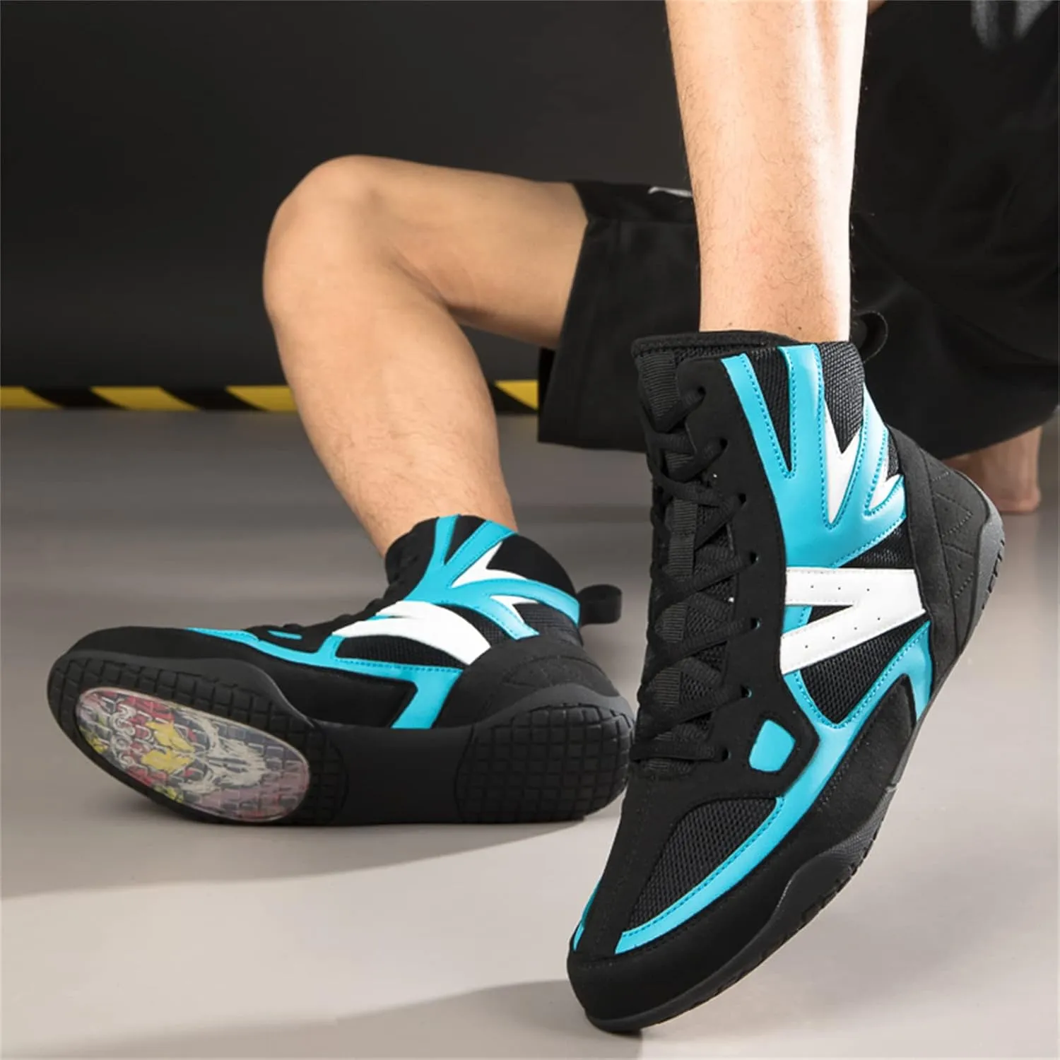 Cmadolrs Men's and Women's high top Wrestling Shoes Non Slip Breathable Boxing Shoes Wrestling Training Shoes Speed