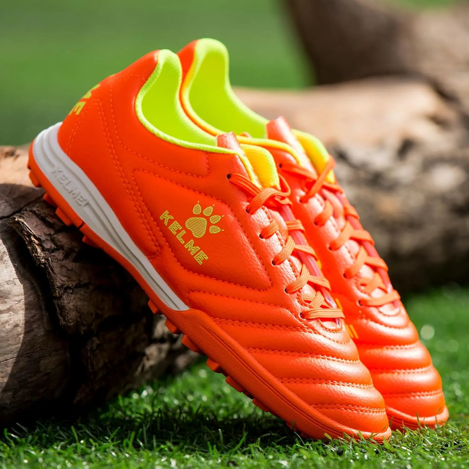 KELME Men's Soccer Shoes Football Shoes Outdoor Indoor Professional Futsal TF Football Breathable Sneakers Training