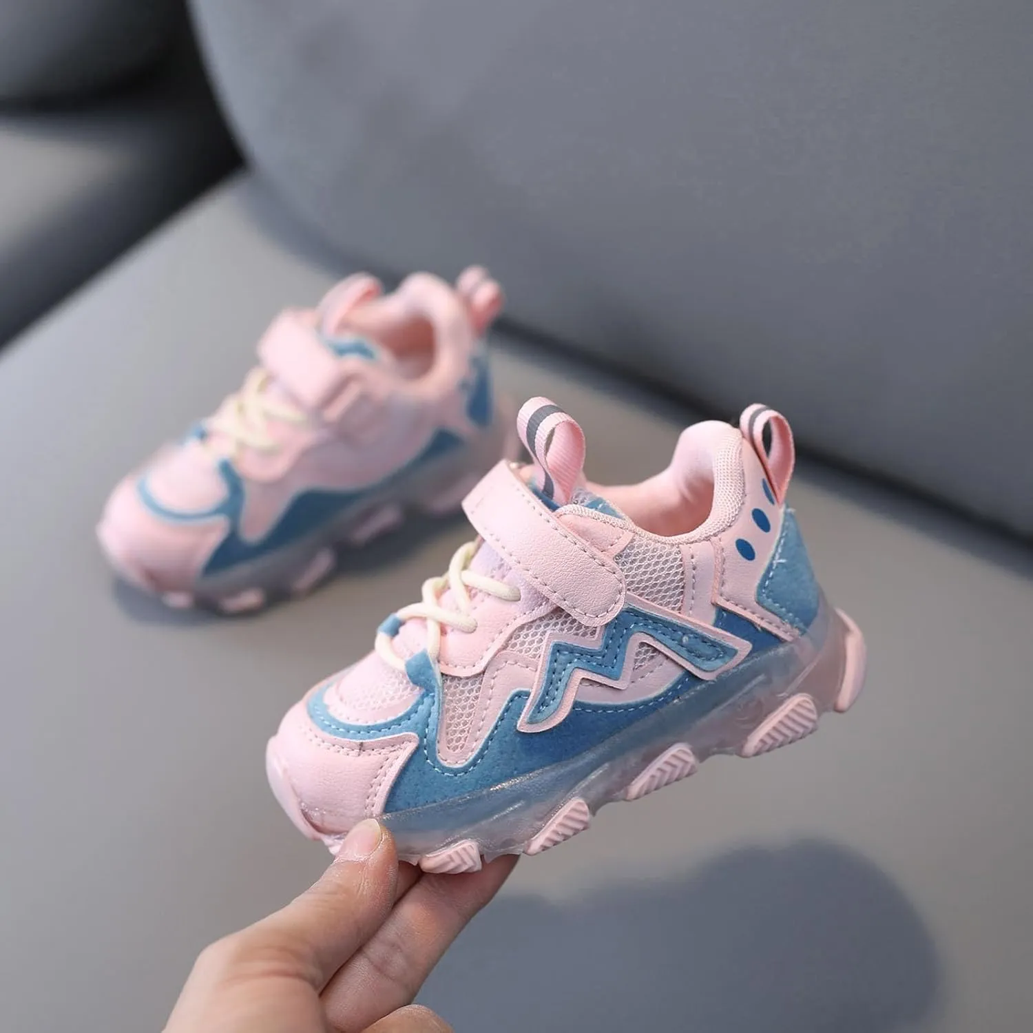 Kid Shoes Baby Boys Girls Led Light Luminous Running Sport Shoes Toddler Lightweight Fashion Mesh Flashing Sneakers