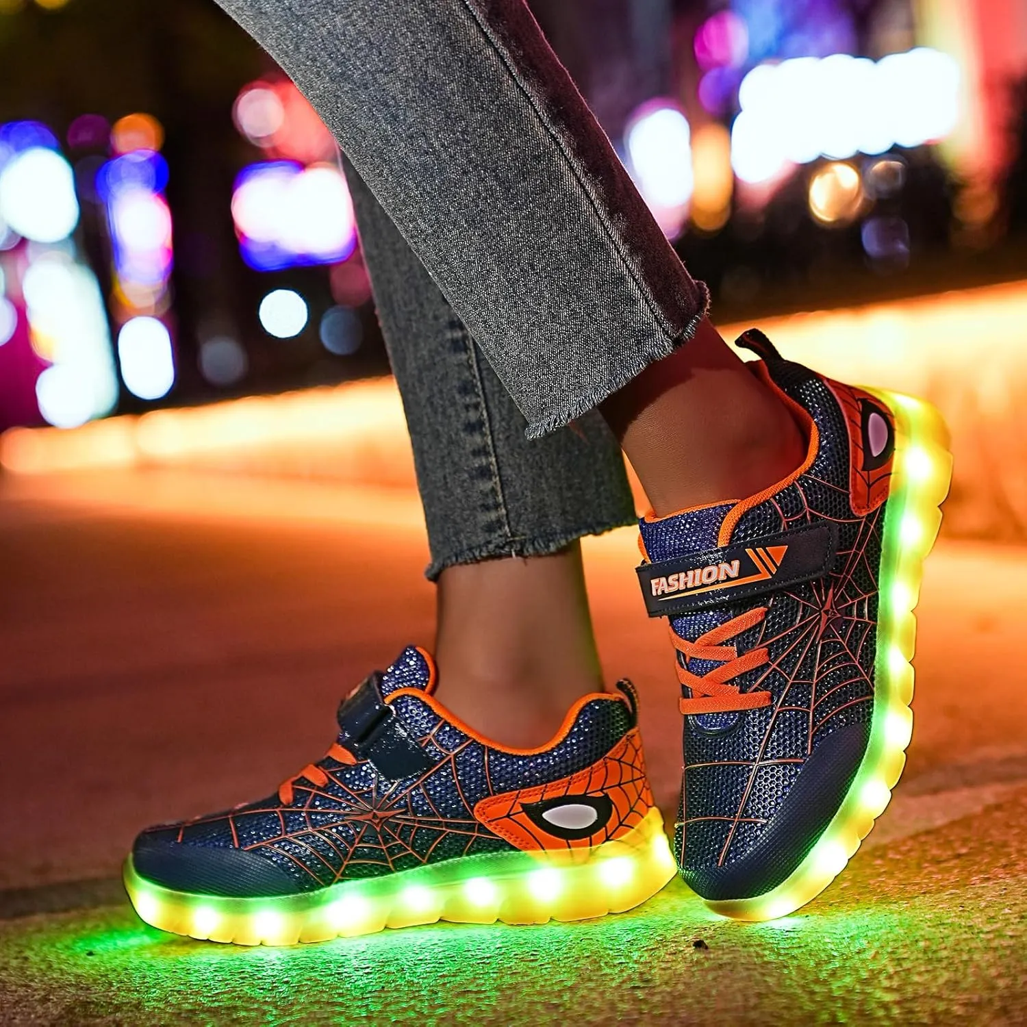Kids Light Up Sneakers for Boys and Girls, Breathable LED Running Shoes for Toddlers, Comfortable & Non-Slip, Perfect for Play and Sports