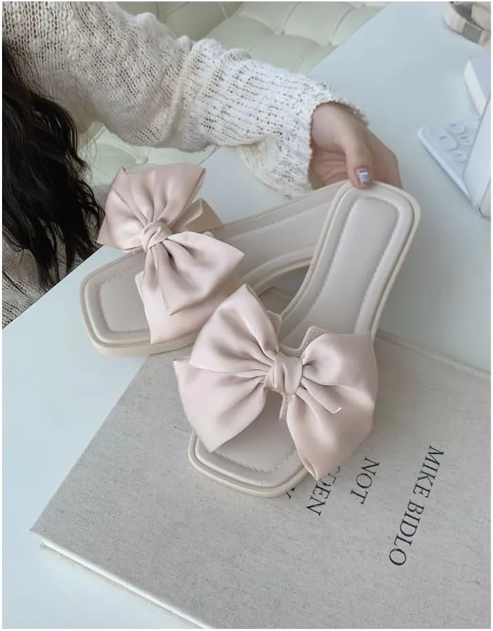 Korean Style elegance Bowknot Summer Sandals for women Non-Slip Soft Flat Casual Slip-On Shoes with Fashionable Design for Beach Vacation and Outdoor Outing