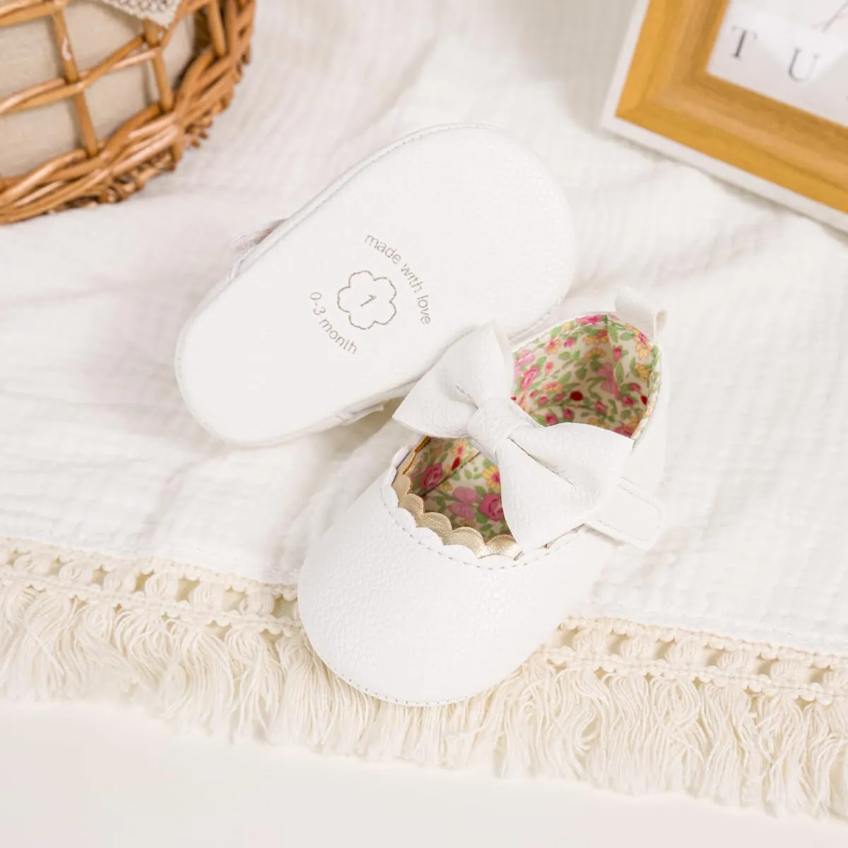 Meckior Newborn Baby Girls Dress Shoes Infant Bowknot Soft Sole Mary Jane Moccasins Baptism Christening Crib Shoes Wedding Princess Flats