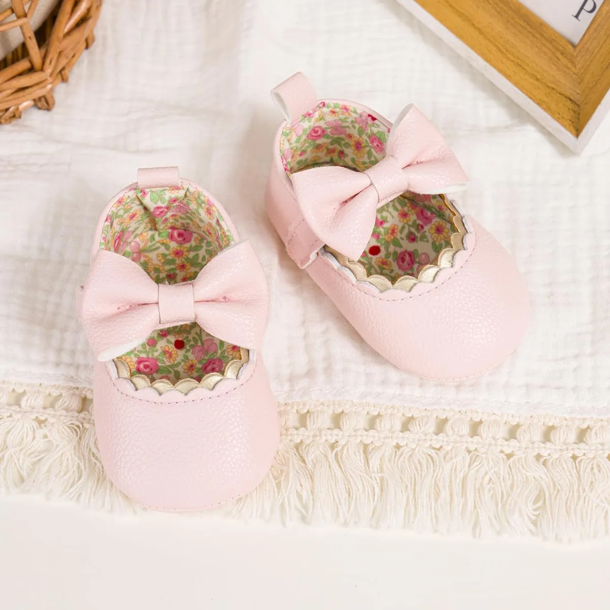 Meckior Newborn Baby Girls Dress Shoes Infant Bowknot Soft Sole Mary Jane Moccasins Baptism Christening Crib Shoes Wedding Princess Flats
