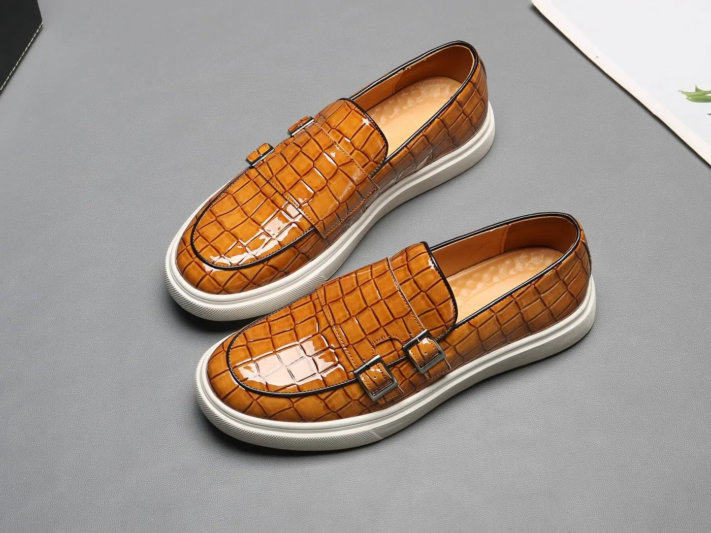 Men's Buckle Strap Loafers Crocodile Pattern Patent Leather Formal Casual Chunky Dress Shoes for Business Work Outdoor Dating Prom