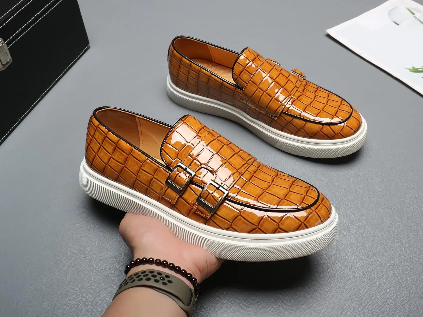 Men's Buckle Strap Loafers Crocodile Pattern Patent Leather Formal Casual Chunky Dress Shoes for Business Work Outdoor Dating Prom