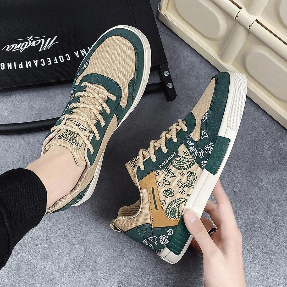 Men's Fashion Low Top Canvas Flats Casual Sneakers Walking Skateboarding Shoes