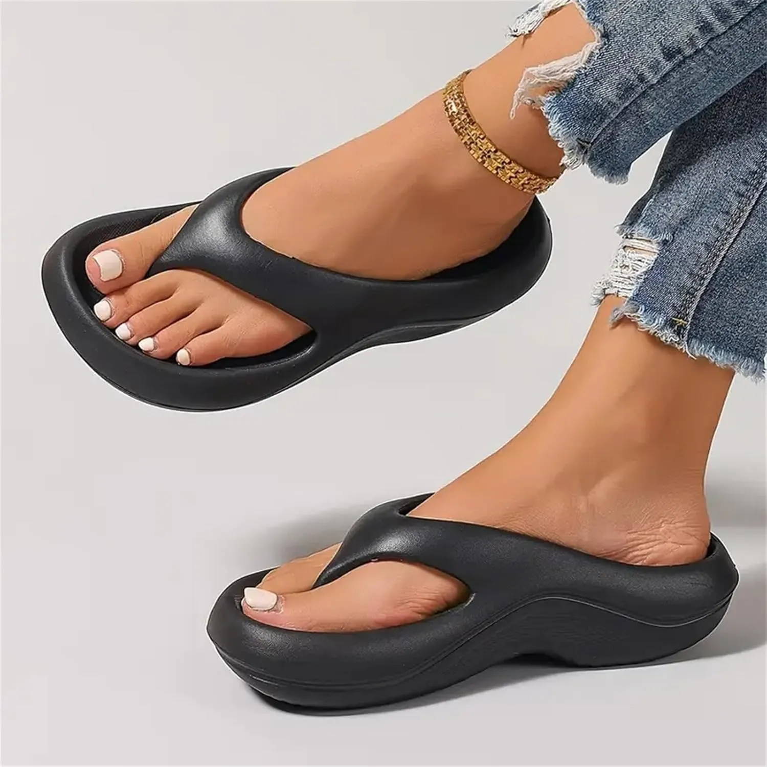 Orthopedic Sandals for Women Arch Support Flip Flops Comfortable Cushion Recovery Plantar Fasciitis Slip On Walking Sandals Soft Summer Beach Shoes