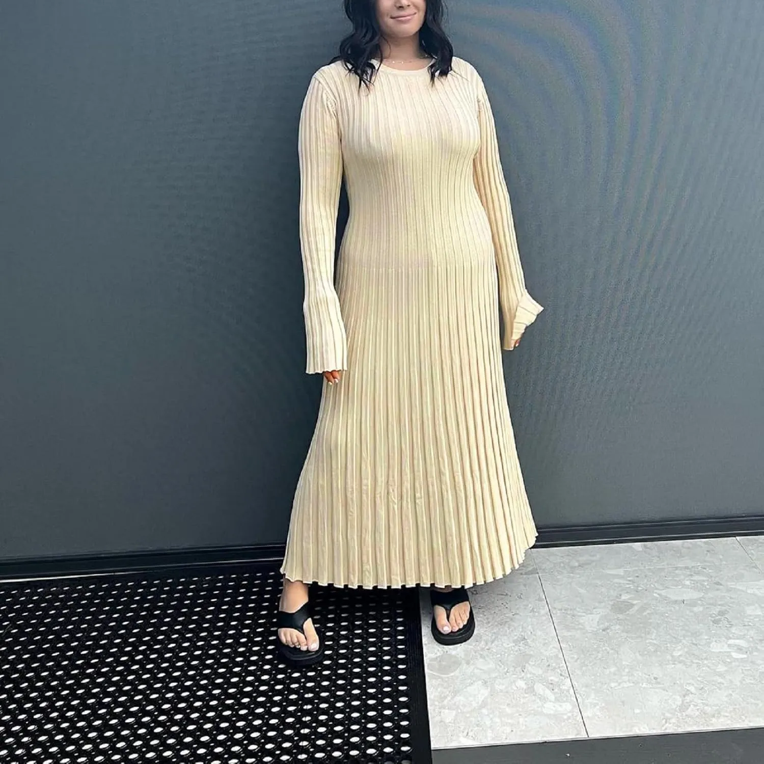 Women Bell Long Sleeve Knit Maxi Dress Crewneck Ribbed Bodycon Long Dress Slim Fit Y2K Sweater Dress Streetwear