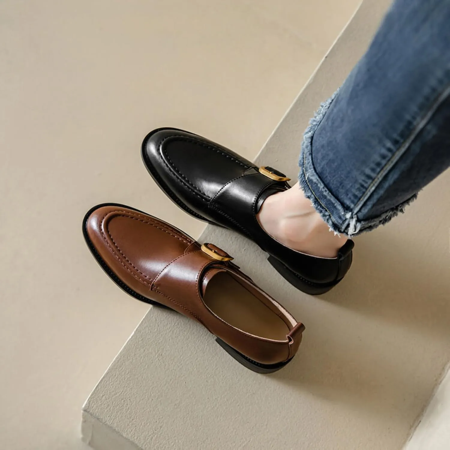 Women's Handmade Leather Slip-On Loafers Fashion Monk Strap British Style Small Leather Shoes Outdoor Casual Lightweight Non-Slip Flats Loafers Shoes