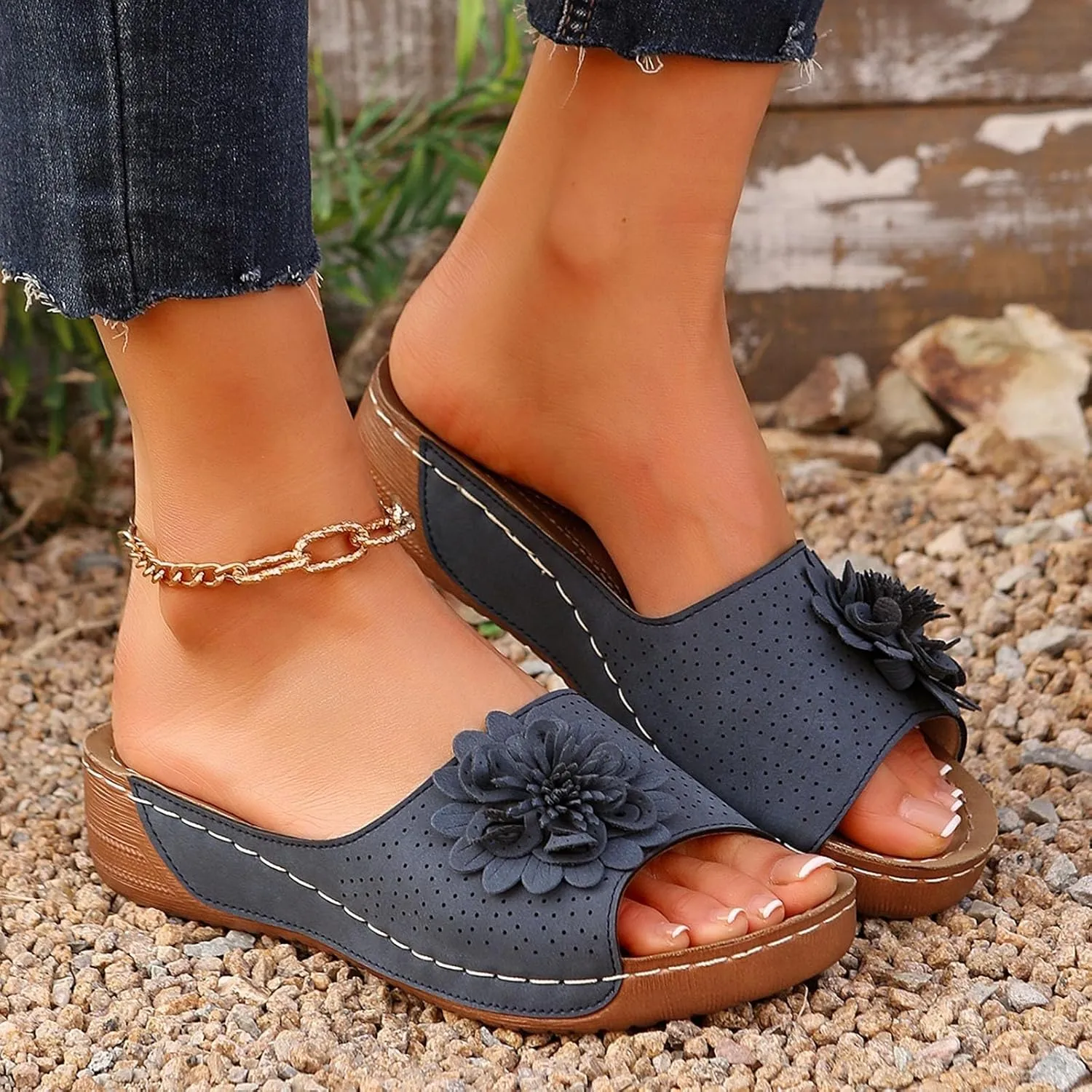Women's Sandals Flower Hollow out Wedge Sandals Casual Summer Slip on Slippers Open Toe Platform Sandals2