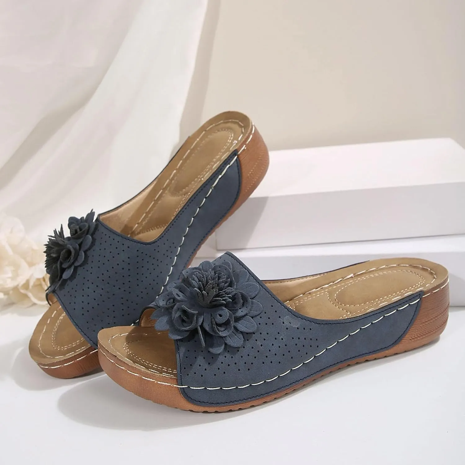 Women's Sandals Flower Hollow out Wedge Sandals Casual Summer Slip on Slippers Open Toe Platform Sandals2